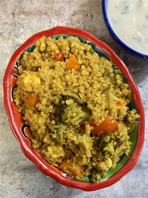 quinoa-biryani-instant-pot-stovetop-indian-veggie image