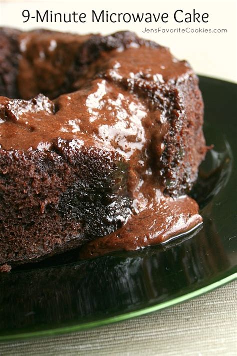 9-minute-chocolate-microwave-cake-jens-favorite image