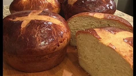 the-best-portuguese-sweet-bread-recipe-massa image