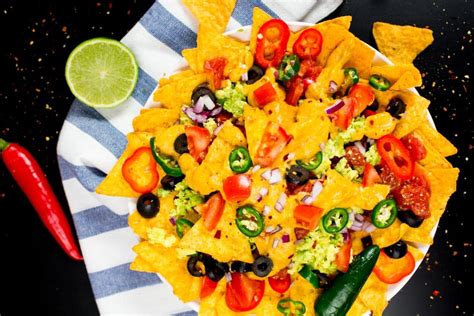 vegan-nachos-with-pumpkin-queso-dip-vegan-heaven image