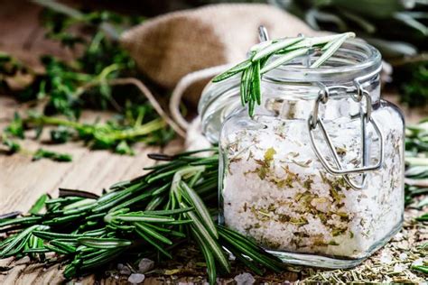 how-to-make-and-use-rosemary-salt-best-tips image