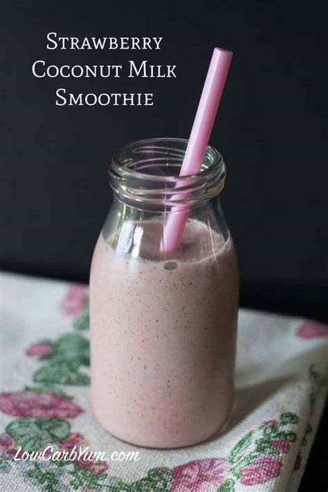 coconut-milk-strawberry-smoothie-low-carb-yum image