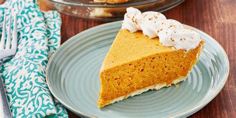 pumpkin-chiffon-pie-recipe-how-to-make-pumpkin-chiffon-pie image
