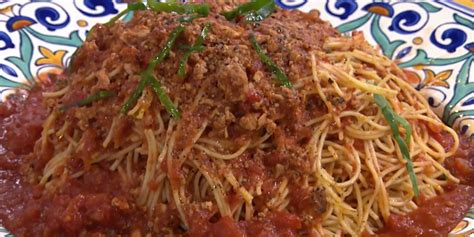 spaghetti-with-hearty-beef-bolognese-sauce image