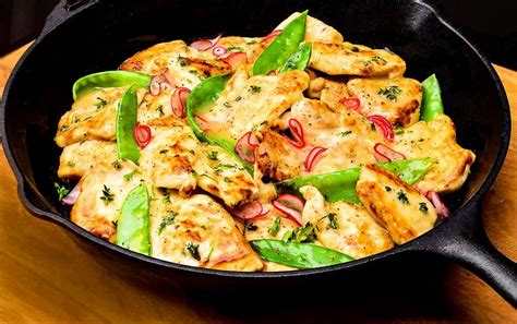 chicken-scaloppine-with-lemon-and-herbs image