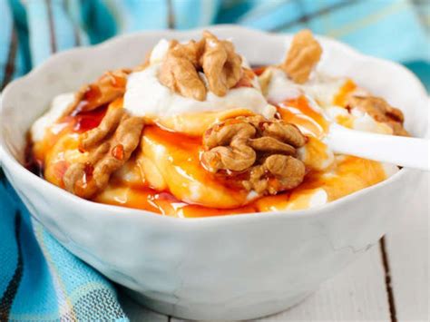 yogurt-with-walnuts-honey-recipe-and-nutrition image