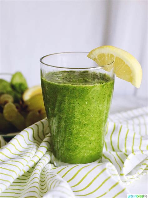healthy-super-green-smoothies-urban-bliss-life image