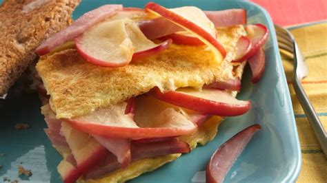 apple-canadian-bacon-omelet-recipe-pillsburycom image