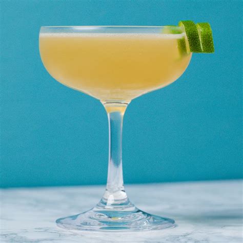 daiquiri-cocktail-recipe-liquorcom image