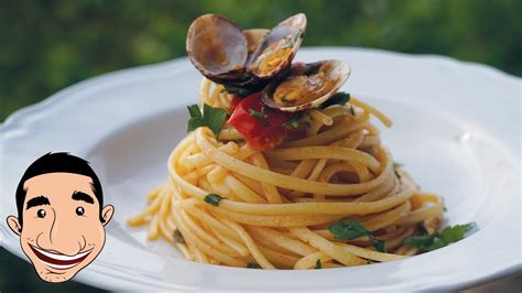 how-to-make-best-pasta-vongole-linguine-with image