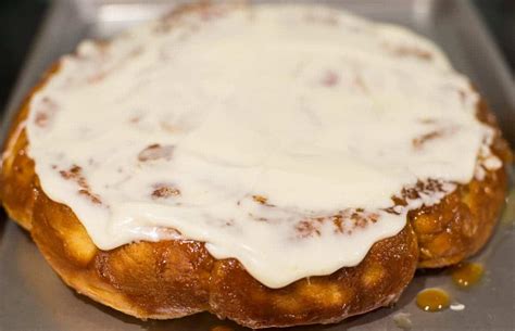 pineapple-sweet-rolls-with-cream-cheese-icing image
