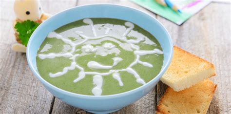 spinach-basmati-soup-with-yogurt-yogurt-in-nutrition image
