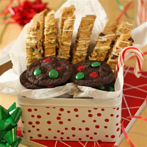 christmas-cookie-recipes-chocolate-mint-cookies-and image