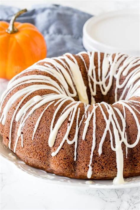 the-best-pumpkin-bundt-cake-topped image