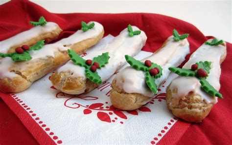 christmas-eclairs-patisserie-makes-perfect image