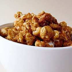 homemade-cracker-jack-caramel-peanut-popcorn image