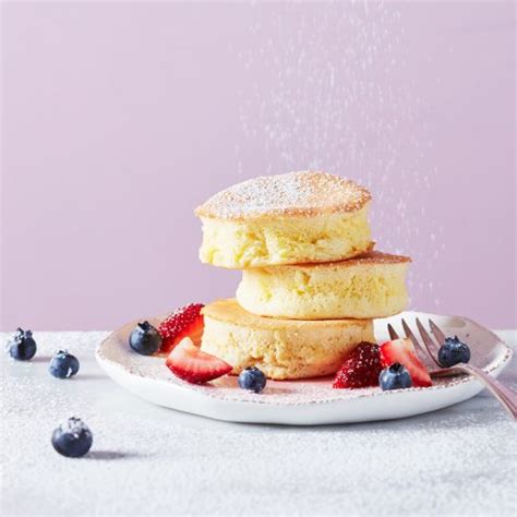 how-to-make-fluffy-japanese-style-pancakes-at-home image