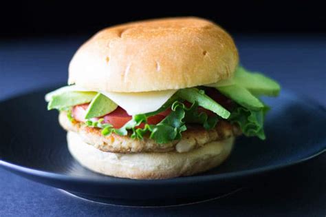 tuna-burger-recipe-the-best-tasting-tuna-burger-ever image