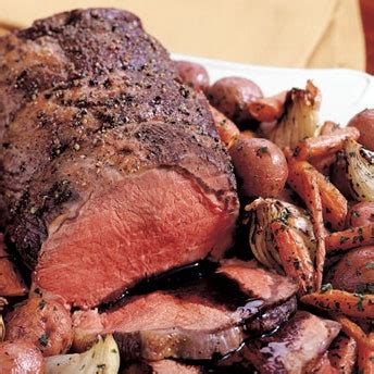 rib-eye-roast-with-chainti-pan-vegetables-and image