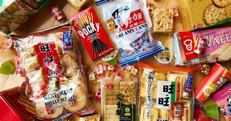the-ultimate-guide-to-chinese-supermarket-snacks-eater image