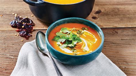 spicy-chipotle-butternut-squash-soup-recipe-clean image