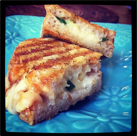 sweet-corn-grilled-cheese-with-smoked-gouda image