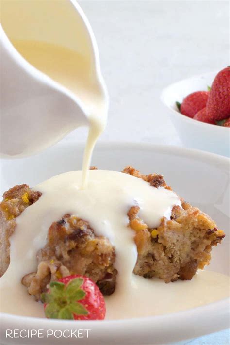 bread-and-butter-pudding-with-hot-cross-buns image