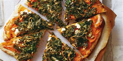 sweet-potato-and-kale-pizza-recipe-self image