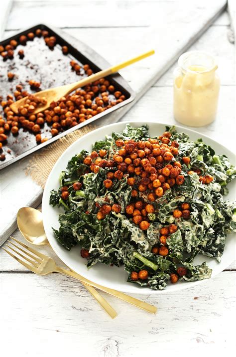 garlicky-kale-salad-with-crispy-chickpeas-minimalist image