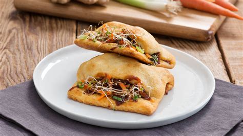 chinese-bbq-chicken-buns image