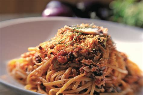 zakary-pelaccios-pasta-con-sarde-recipe-food-republic image