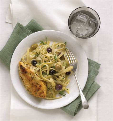 pasta-with-chicken-and-olives image