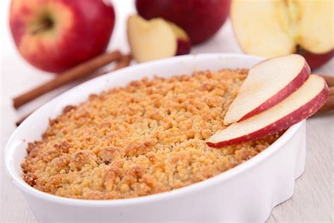 mouth-watering-warm-apple-crumble-air-fryer image