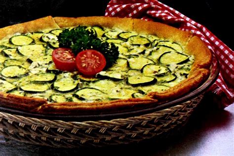italian-zucchini-crescent-pie-recipe-from-1980-click image