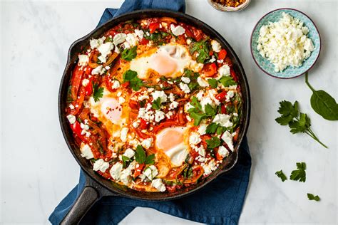 shakshuka-with-feta-and-spinach-the-last-food-blog image