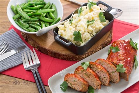 turkey-meatloaf-with-creamy-mashed-potatoes image