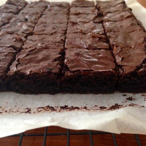 chewy-fudge-brownies-dairy-free-in-jennies-kitchen image