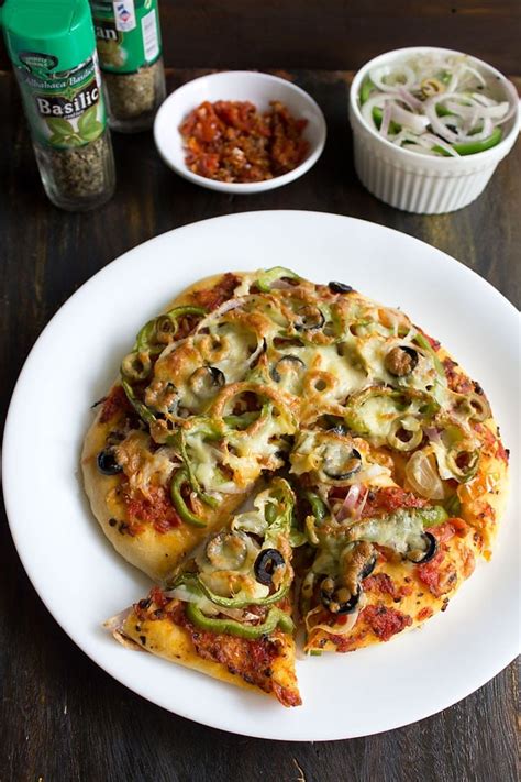 pizza-recipe-veggie-pizza-foolproof-veg-pizza image