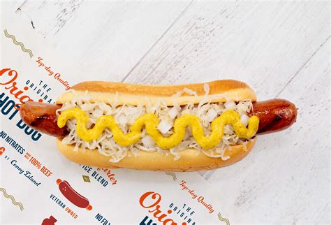 the-original-hot-dog-all-natural-feltmans-of-coney image
