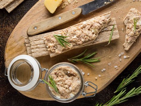 what-is-rillettes-how-to-make-organic-facts image