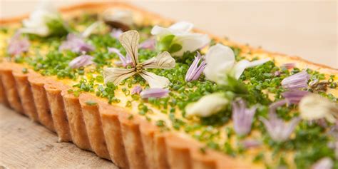 organic-asparagus-and-hollandaise-tart-recipe-great image