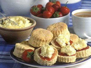 cornish-clotted-cream-food-and-farming-in-cornwall image