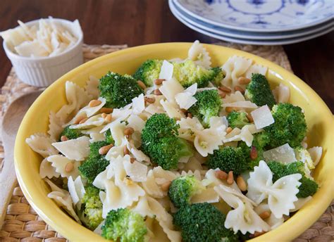 bowtie-pasta-with-broccoli-and-lemon-zest image