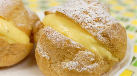 cream-puffs-with-custard-filling-recipe-crispy-choux image