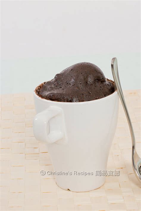 5-minute-chocolate-mug-cake-two-experiments image