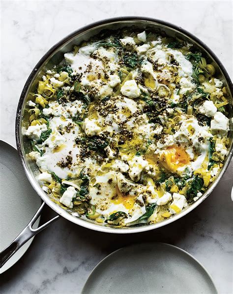 yotam-ottolenghis-braised-eggs-with-leek-and-zaatar image