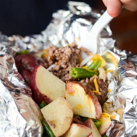 campfire-hobo-dinner-foil-packets-beef-and-potatoes image