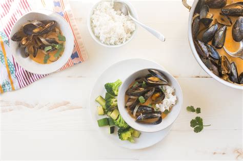 thai-curry-mussels-cook-smarts image