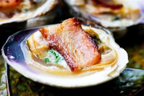 clams-casino-recipe-with-bacon-steamy-kitchen image