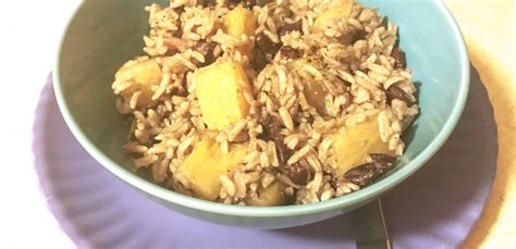 quick-vegan-black-bean-pineapple-and-rice image